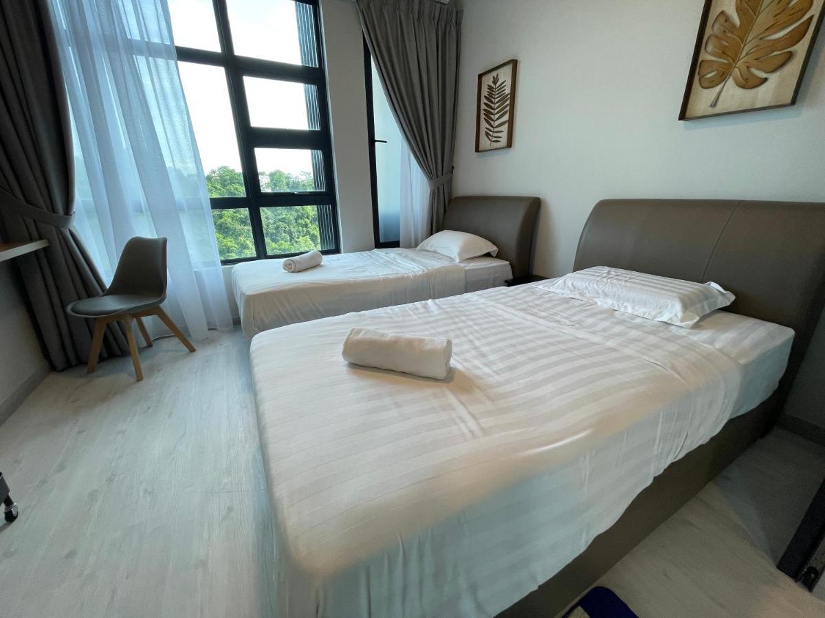 Seaview Luxury Condo Homestay 2Bed 2Bath Jesselton Quay By R2 Residence Kota Kinabalu Exterior photo