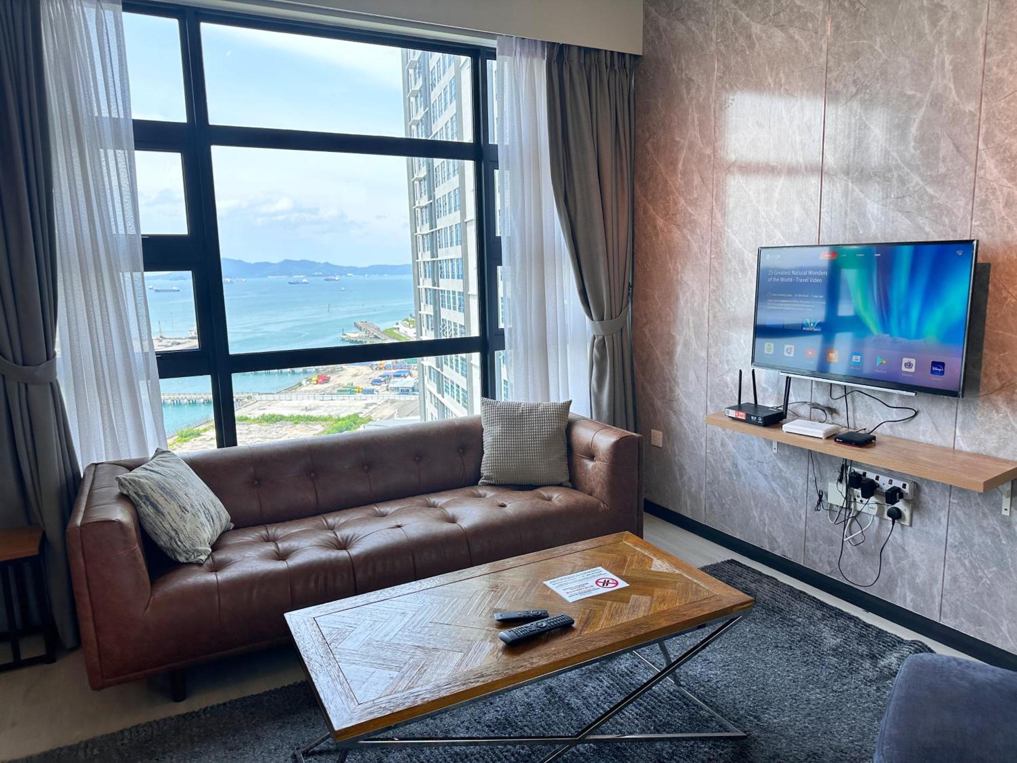 Seaview Luxury Condo Homestay 2Bed 2Bath Jesselton Quay By R2 Residence Kota Kinabalu Exterior photo